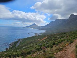 40 Shades of Sunset Off-Grid seafront Oasis