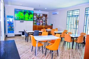 Villa Home Hotel & Apartment