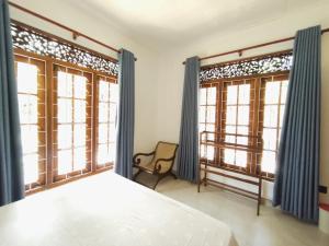 Lake Cottage Wadduwa