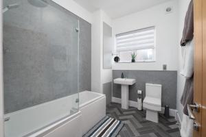 Stunning Apartment - Central Location - Sleeps 4