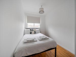Pass the Keys Lovely 3 Bed Garden Home - Oxford