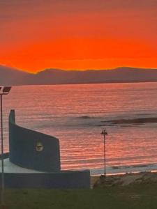 Central stunning sea view 2 bedroom apartment