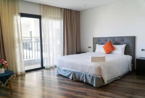 Gold Apartment With Sea View In Da Nang Bay
