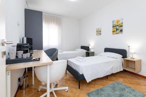 Ampia stanza moderna Venezia a 10 minuti