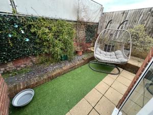 The Snug, Sandown, Isle of Wight, Dog Friendly, Free Wifi