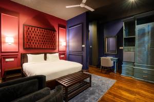 The Merenchi by Alexander Kane