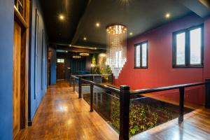 The Merenchi by Alexander Kane