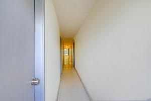 FabHotel White Ridge LB Nagar - LB Nagar Metro & Kamineni, LB Nagar