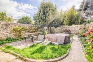 Maison spacieuse cœur de ville avec spa & cheminée