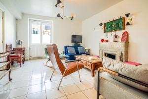 Maison spacieuse cœur de ville avec spa & cheminée