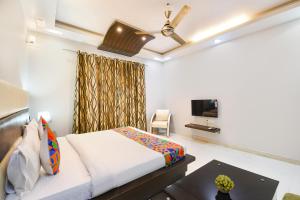 FabHotel AVF Suites - 500 Meters From UNITECH CYBER PARK