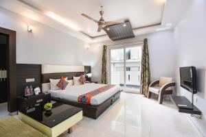 FabHotel AVF Suites - 500 Meters From UNITECH CYBER PARK