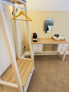 Rising Sun Inn - Rough Tor