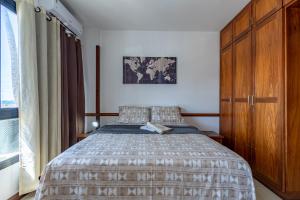 Apartamento quarto e sala vista mar super localizacao Pituba