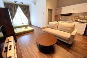 LV10 Hearth & Home 4pax Kuantan