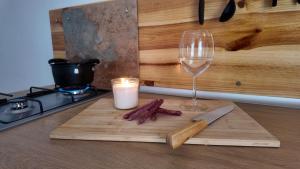 Countryside home Villa Luna with Private Yard & Jacuzzi