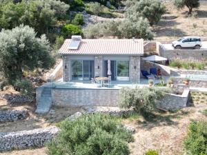 Grey Sea View Estate - Luxury Villas with Private Pool & Plunge Pool