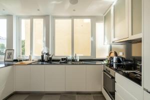 Lisbeyond - Estrela Gem - Walk to Basilica & Parks