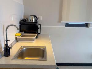 Neu Suites by Serenity Luxe Suites