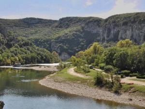 Villas Beautiful villa with private pool in Gard : photos des chambres