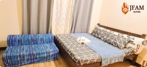 JFam Suites, C4-10R Studio, Up To 4 Pax - 3hvězdičkové hotely ve městě Biñan