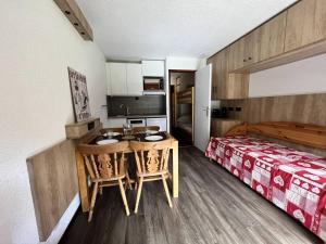 Appart lumineux Méribel skis aux pieds, balcon - FR-1-355-272