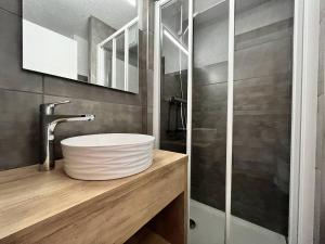 Appart lumineux Méribel skis aux pieds, balcon - FR-1-355-272