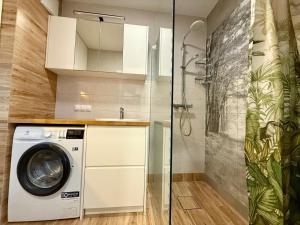 Jarzebinowa Loft II by JumpInHere