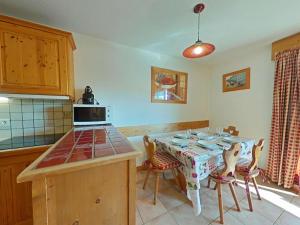 Appt 3 pièces, 6 couchages, proche commerces et pistes, parking inclus, animaux admis - FR-1-241-177