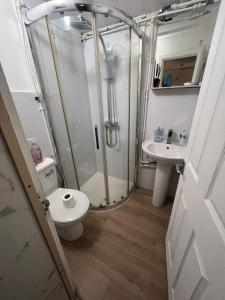 Self Contained Studio - Belinda Road