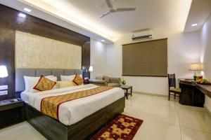 Hotel Vivanta Suites Delhi Airport