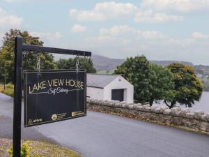 Lake view House Apartment