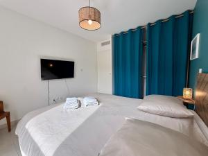 Moderne - Terrasse - Vidéo Projecteur