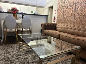 Oriente River Apartments by Paula Vaz