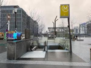 Close to Paris, Metro,RER, 6 People, PKG