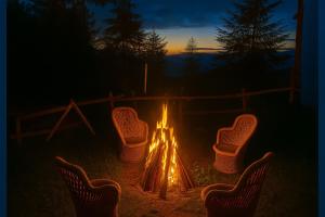 Shree Ram Cottage, Manali - 1,2,3 Bedroom Luxury Cottages Available