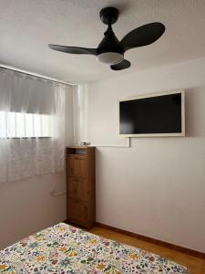 Los Cristianos, walking to Beach, High speed Wifi