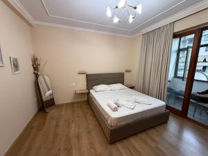 Adore Central Apartments