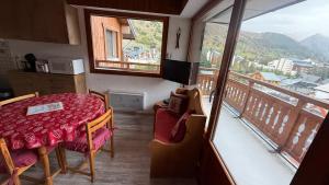 Appartement cosy face aux télécabines