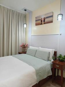DaLei 3-103 Sleeps 8pax at Marina Spatial Condominium in Dumaguete City
