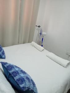 Neat 2 bedroom Solar and Wi-Fi in Salama Park