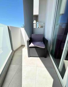 Candy Cotton - AC, Desk with natural light, Pool, Terrace and High speed internet