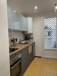 Air-conditioned apartment