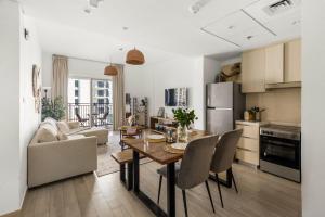 Waterfront Yas 1BR near F1 & Ticket Savings