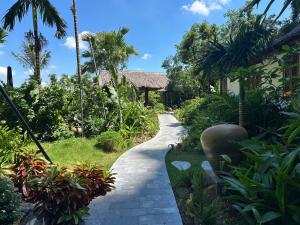 Tam Coc Golden Fields Resort