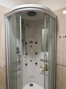 Sea Panorama Apartment heart of Taulantia square