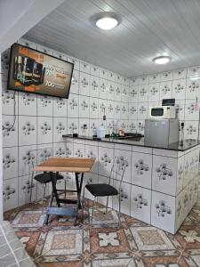 Casa no Vidigal, janela para o mar Favela experiencia de morador