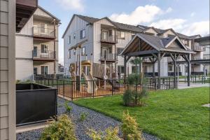 Landing Apartments - Woodburn