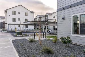 Landing Apartments - Woodburn