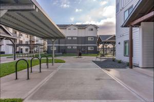 Landing Apartments - Woodburn